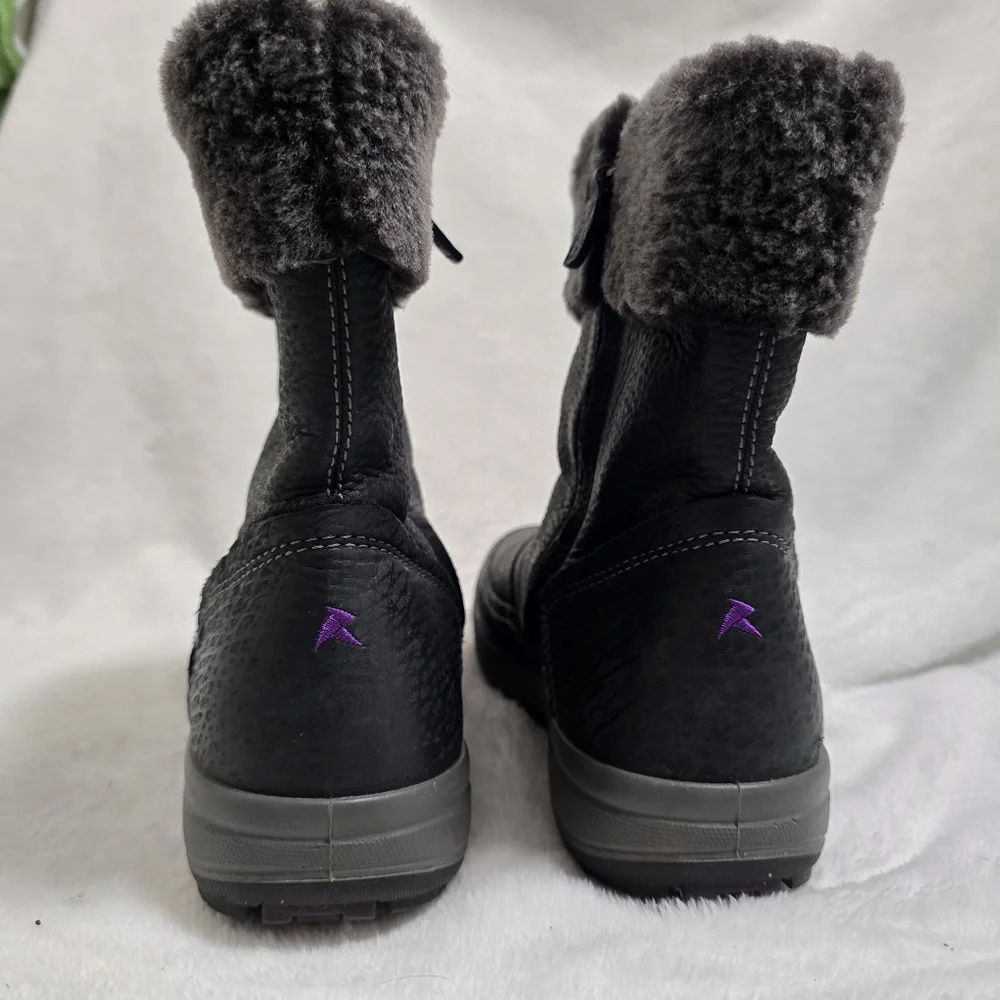 ECCO Women's Trace W Black Leather Snow Boot 39 or 8.5